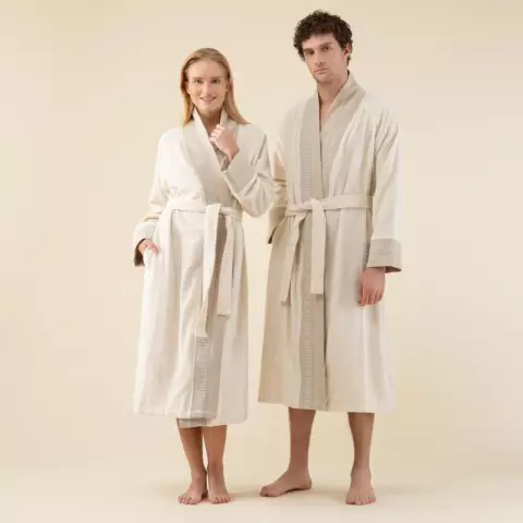 Este unisex xalat natural